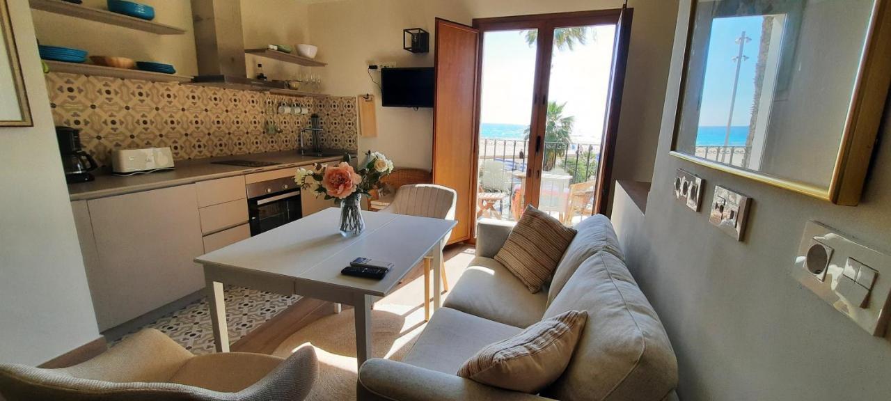 Ar28-1, Coqueto Apartamento En Primera Linea De Playa Villajoyosa Bagian luar foto