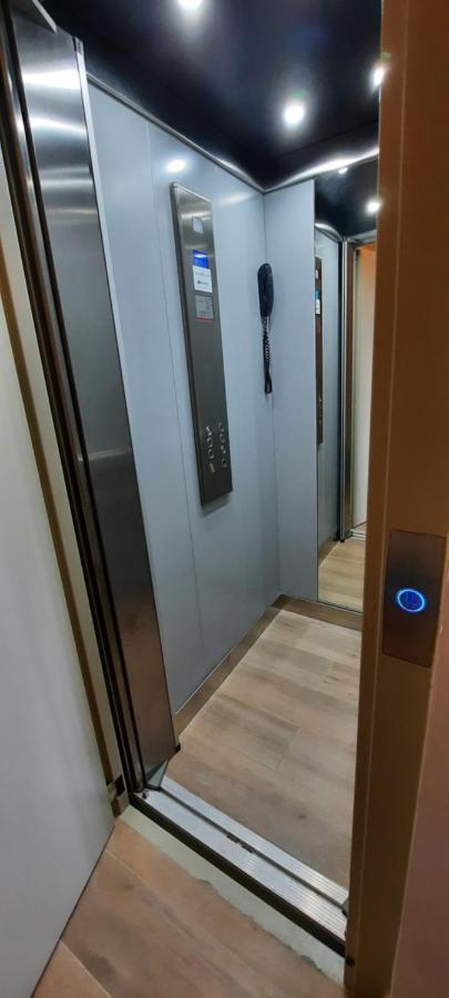 Ar28-1, Coqueto Apartamento En Primera Linea De Playa Villajoyosa Bagian luar foto