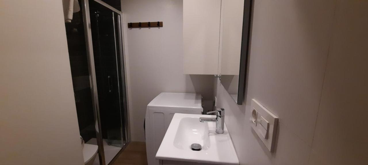 Ar28-1, Coqueto Apartamento En Primera Linea De Playa Villajoyosa Bagian luar foto